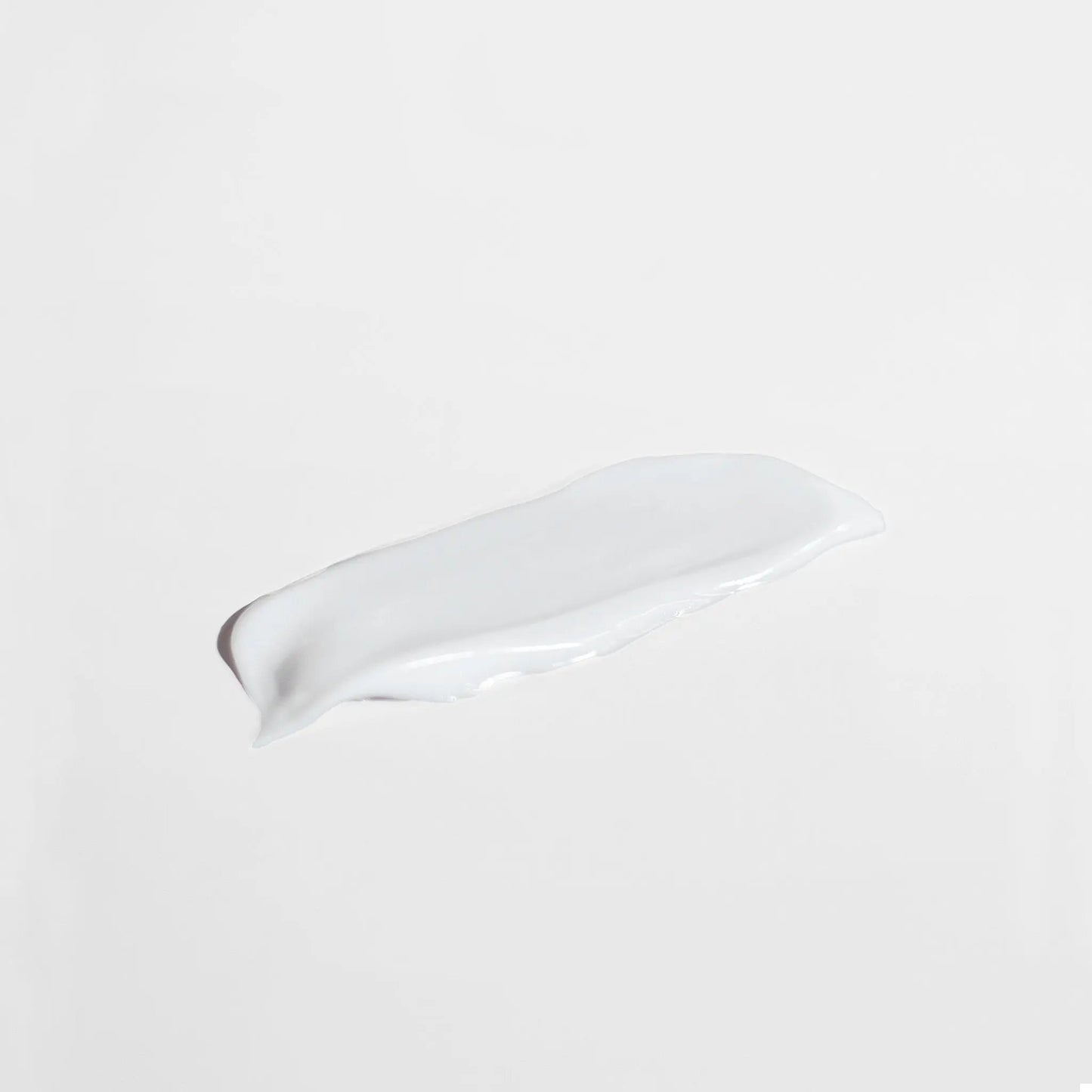 Texture of Advanced Renewal Cream with smooth white cream – Ravonna